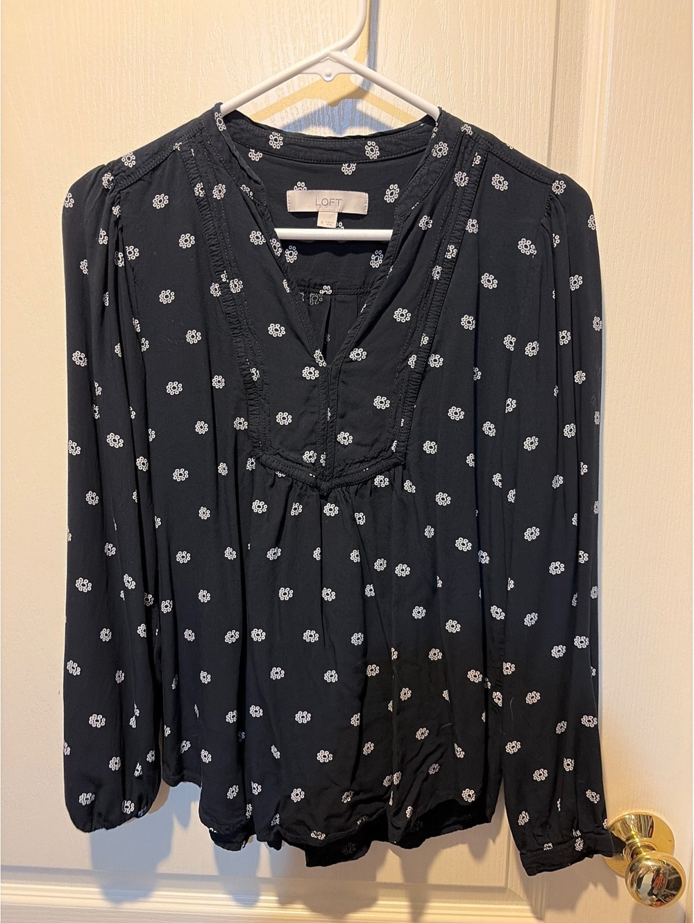 LOFT Black Floral Long Sleeve Blouse Size Small